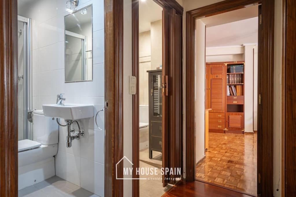 Myhousespain - Piso Centrico Junto A La Playa Хихон Экстерьер фото